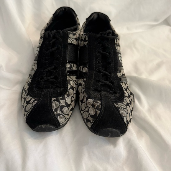 EUC Coach Remonna Signature Canvas Sneakers - Picture 5 of 8